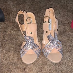 Wedges. Steve Madden